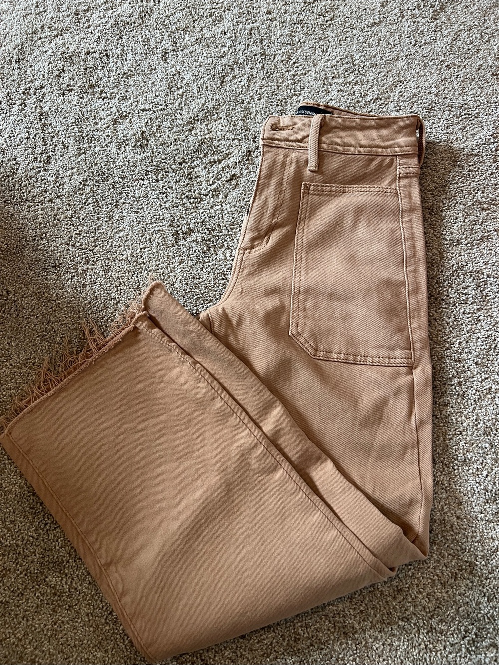 Just Black Relaxed Women's Jeans in Tan